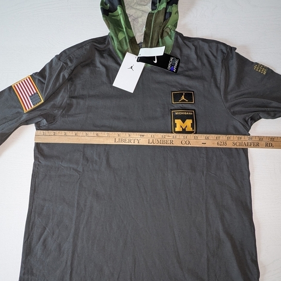 Mens Michigan Wolverines Grey Nike Jordan Military Hooded Sweatshirt Size Small - Picture 12 of 14